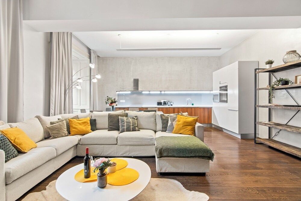 Charm APTs in Prague by Michal&Friends 1