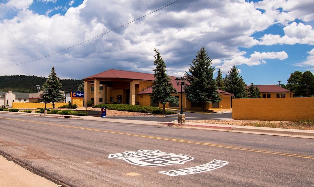 Comfort Inn Near Grand Canyon 1
