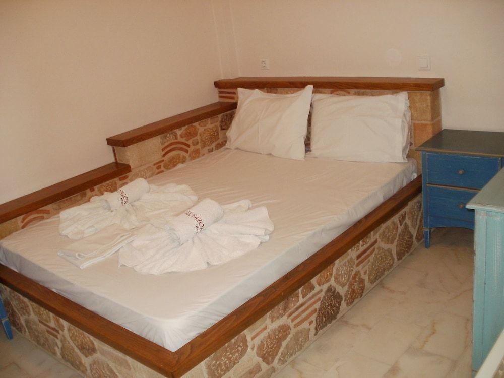 Aktaion Hotel 2