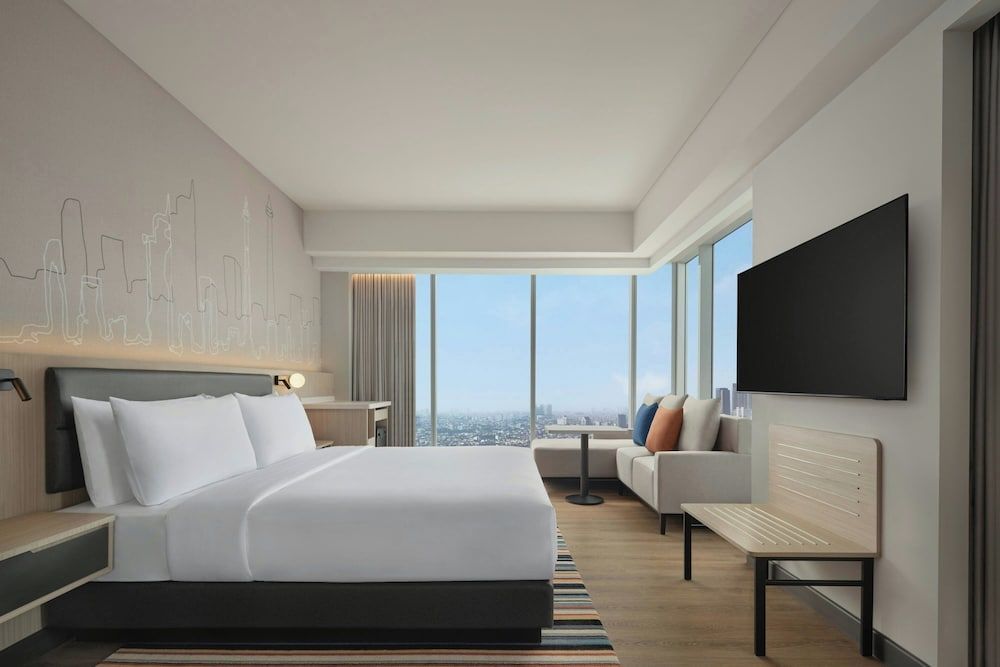 Aloft by Marriott Jakarta Kebon Jeruk 2