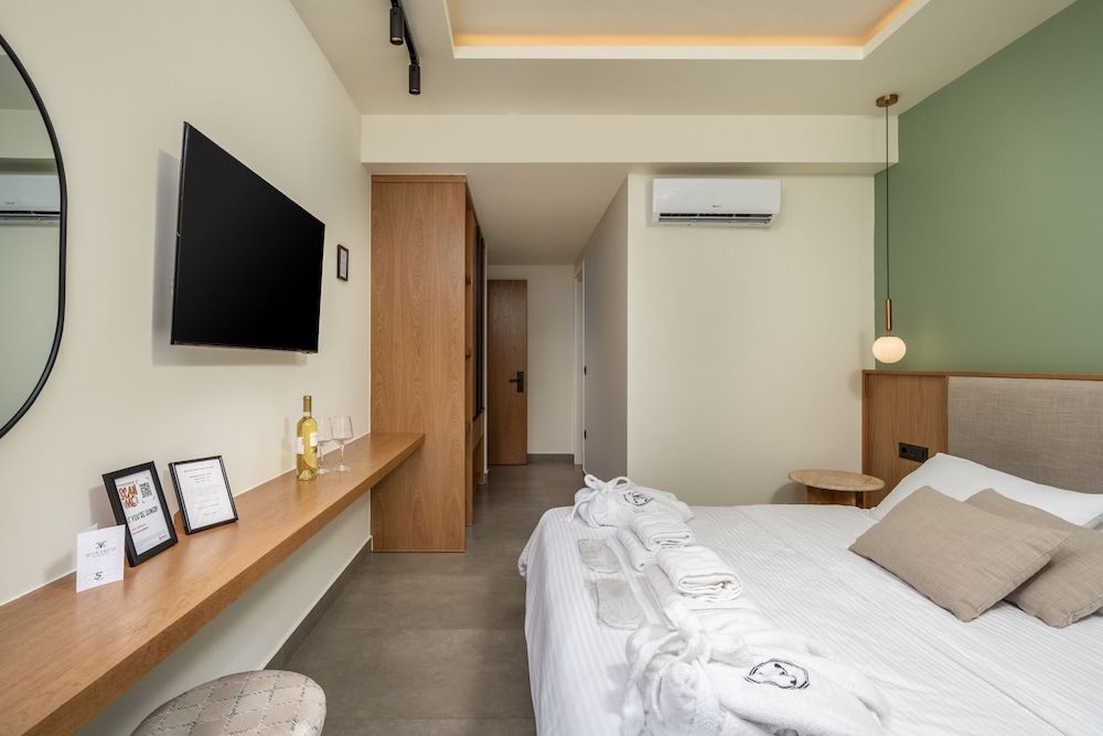 Monarco Executive Rooms 2