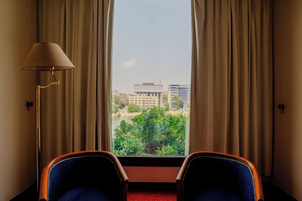 OM KOLTHOOM HOTEL 2