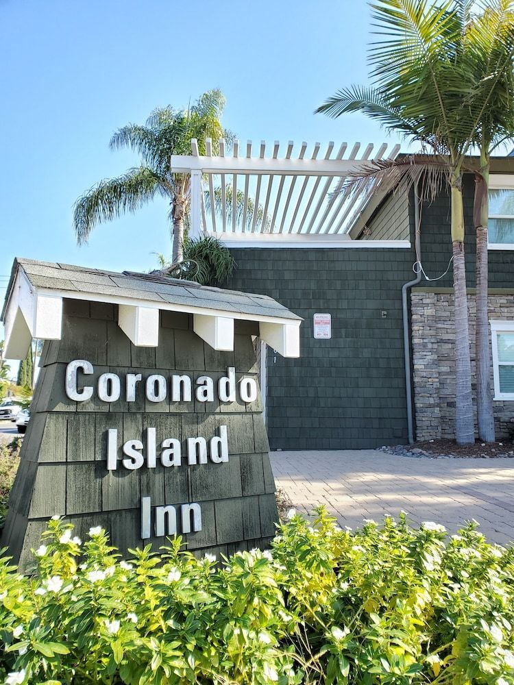 Coronado Island Inn 1