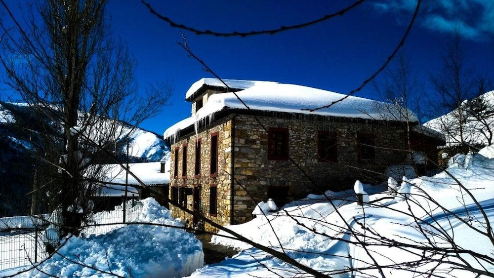 Hotel Rural Genestoso 1