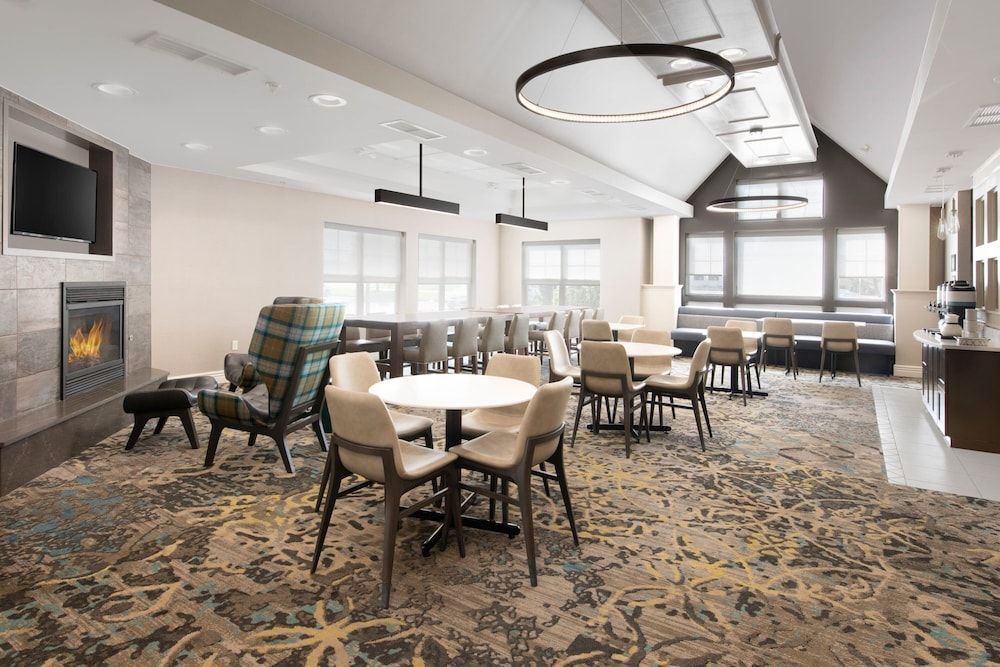 Residence Inn by Marriott Rogers 2