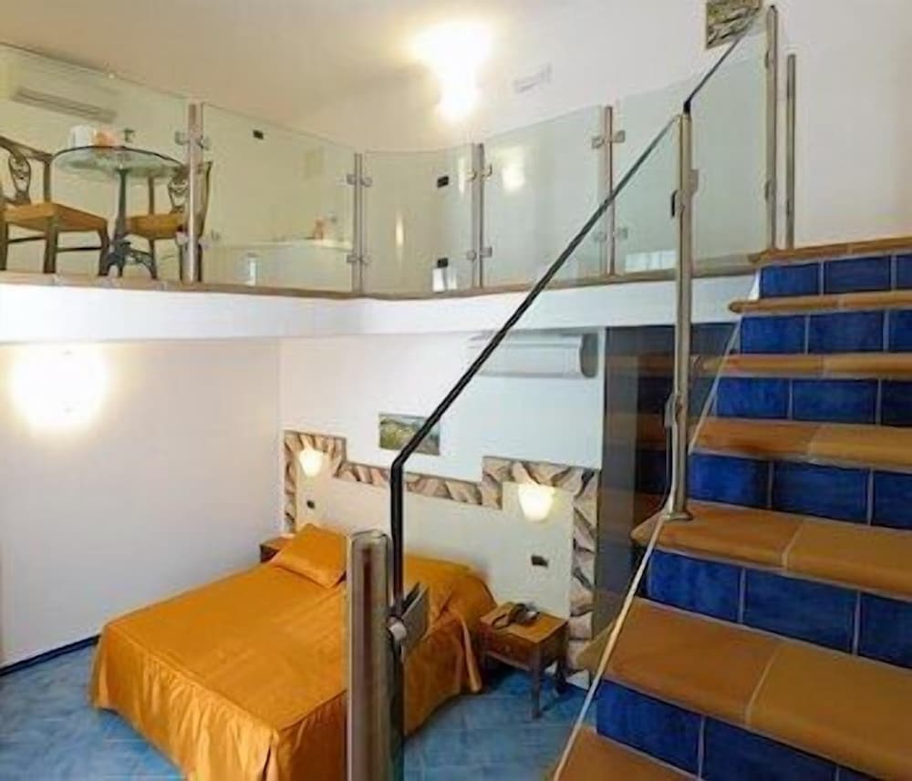 Hotel Floridiana 2