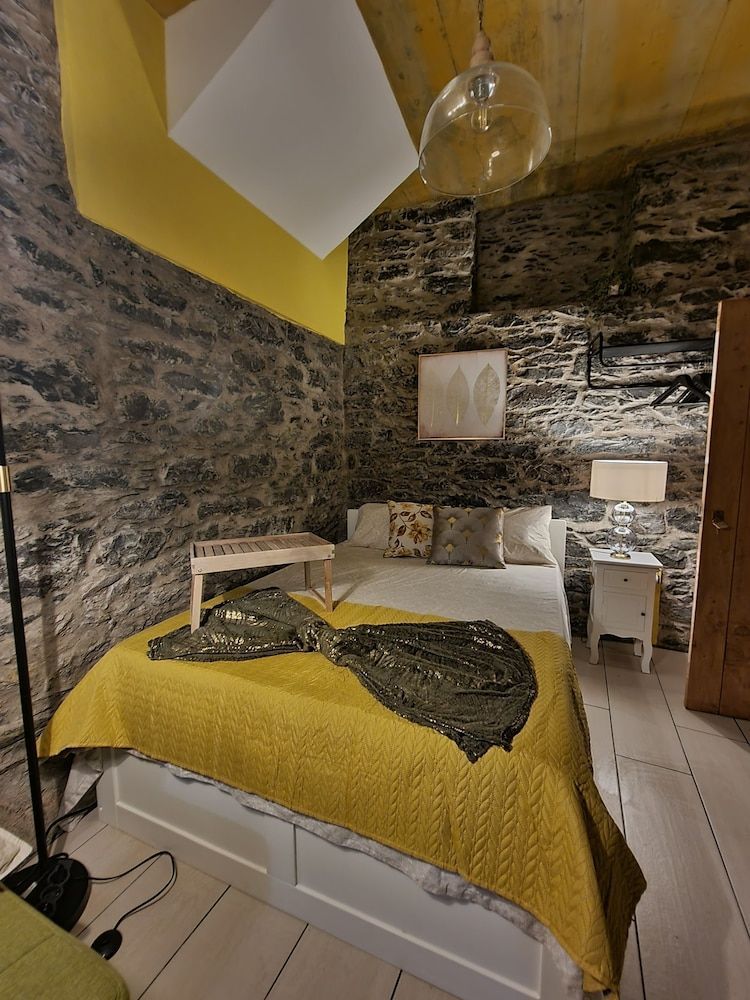 Room-discover Magical Calheta 2