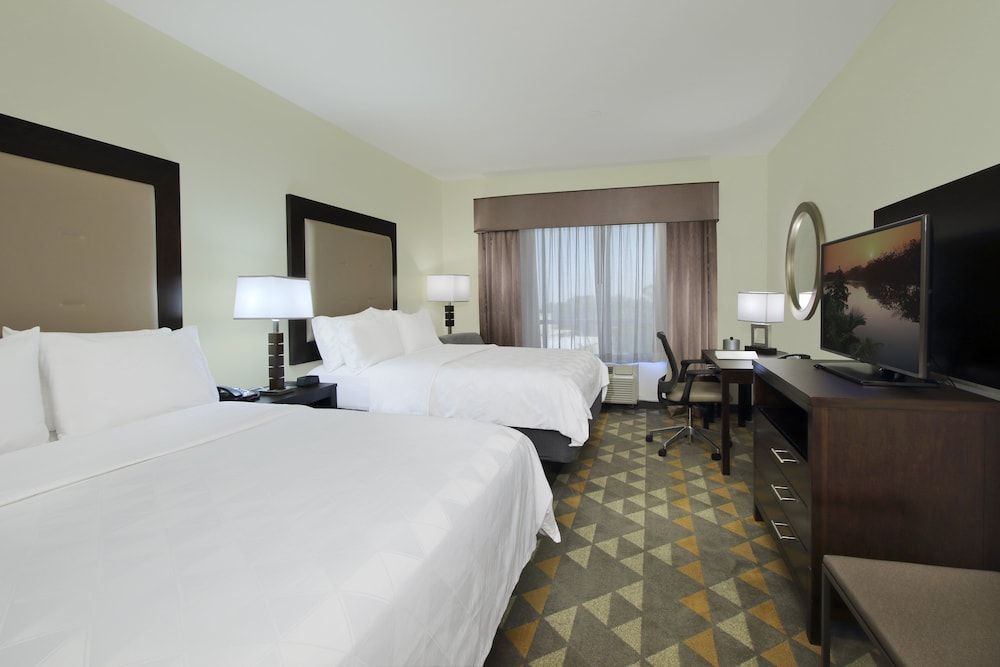 Holiday Inn HAMMOND by IHG 2