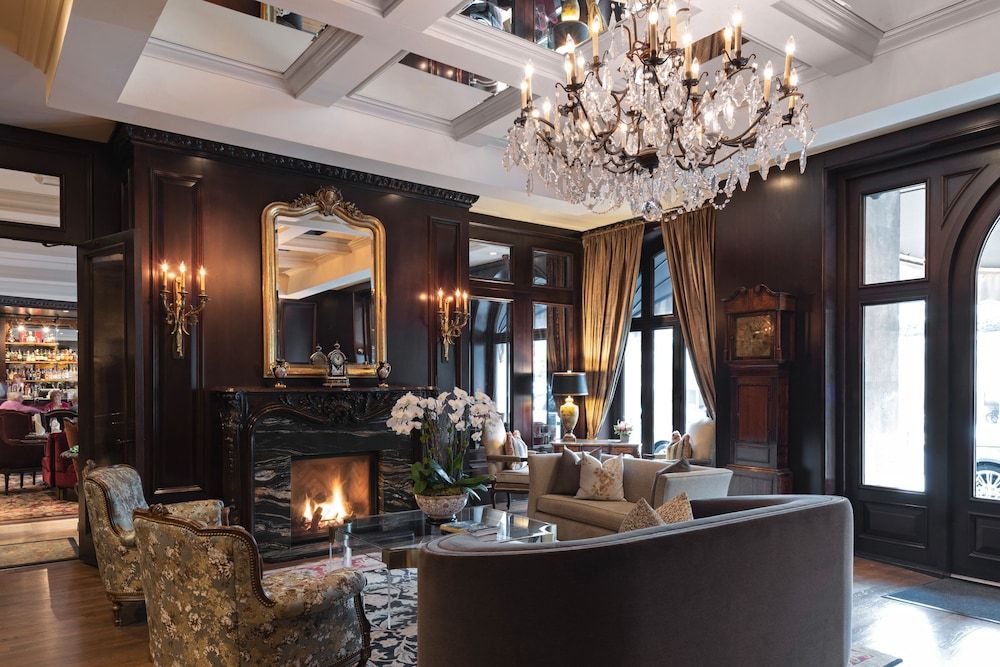Wedgewood Hotel & Spa - Relais & Chateaux 1