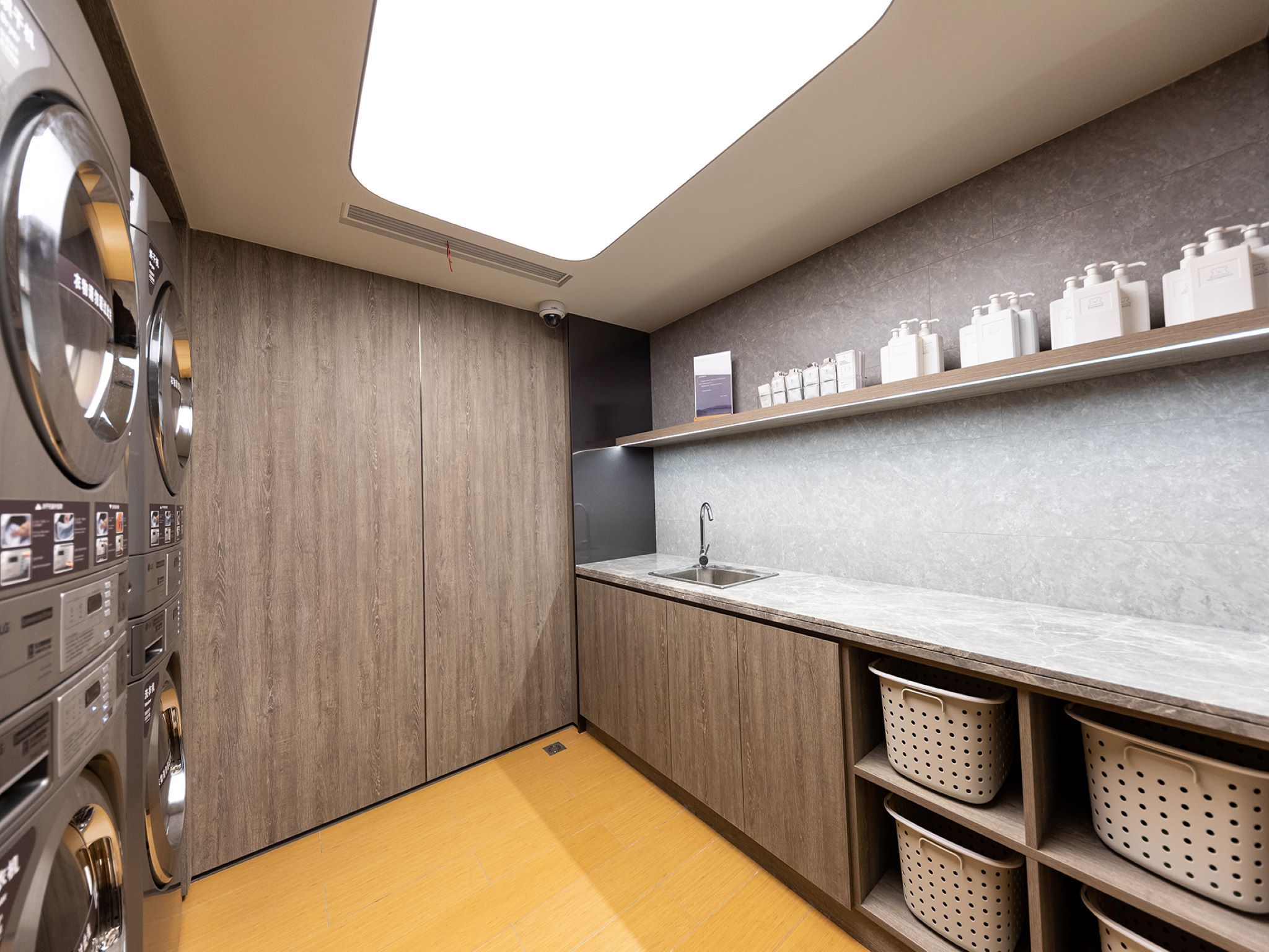 Ji Hotel(Shanghai Dning International Branch) 1