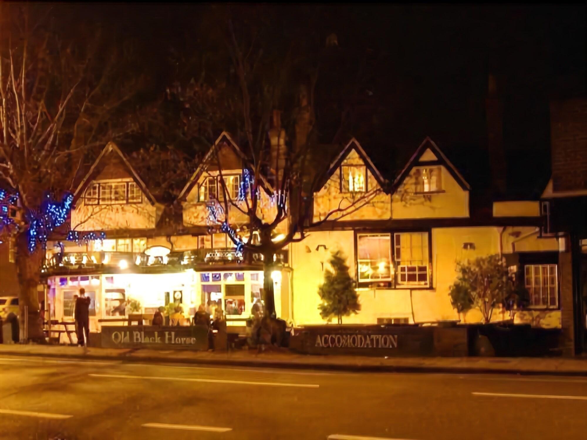 The Old Black Horse Inn 2