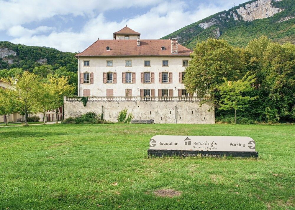 Apparthôtel Tempologis - Chateau de la Rochette 1