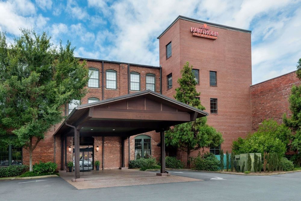 Hawthorn Extended Stay by Wyndham Rome 1