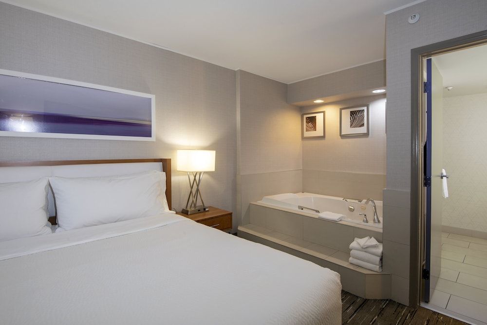 Holiday Inn Express KAMLOOPS by IHG 2