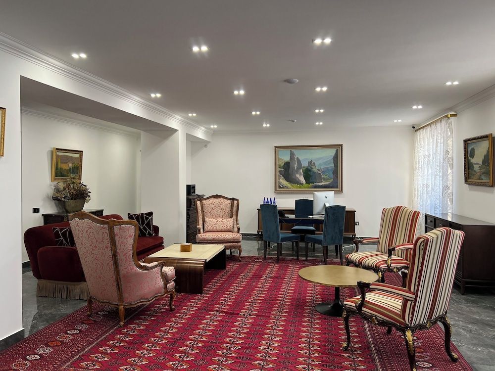 Plaza Viktoria Hotel Yerevan 2
