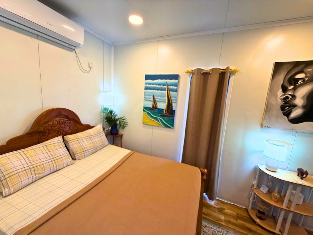 Zanzibar Beach House-South 2