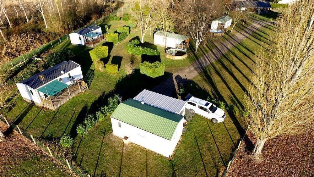 Camping les Terrasses de Rivarennes 1