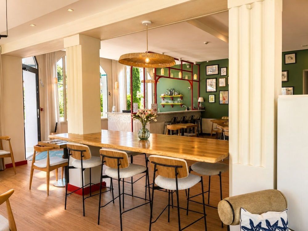 The Originals Boutique Hôtel La Villa Ouest & Spa 2