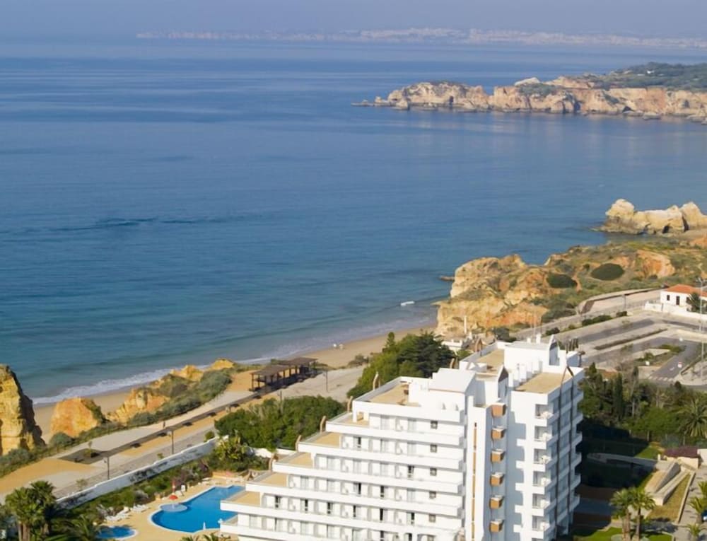 Hotel Luar 1