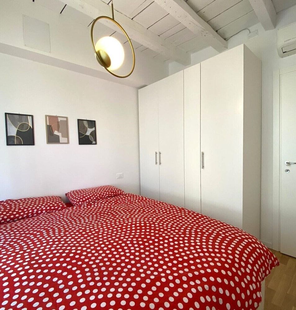 Cesare da Sesto 23 Apartament 2