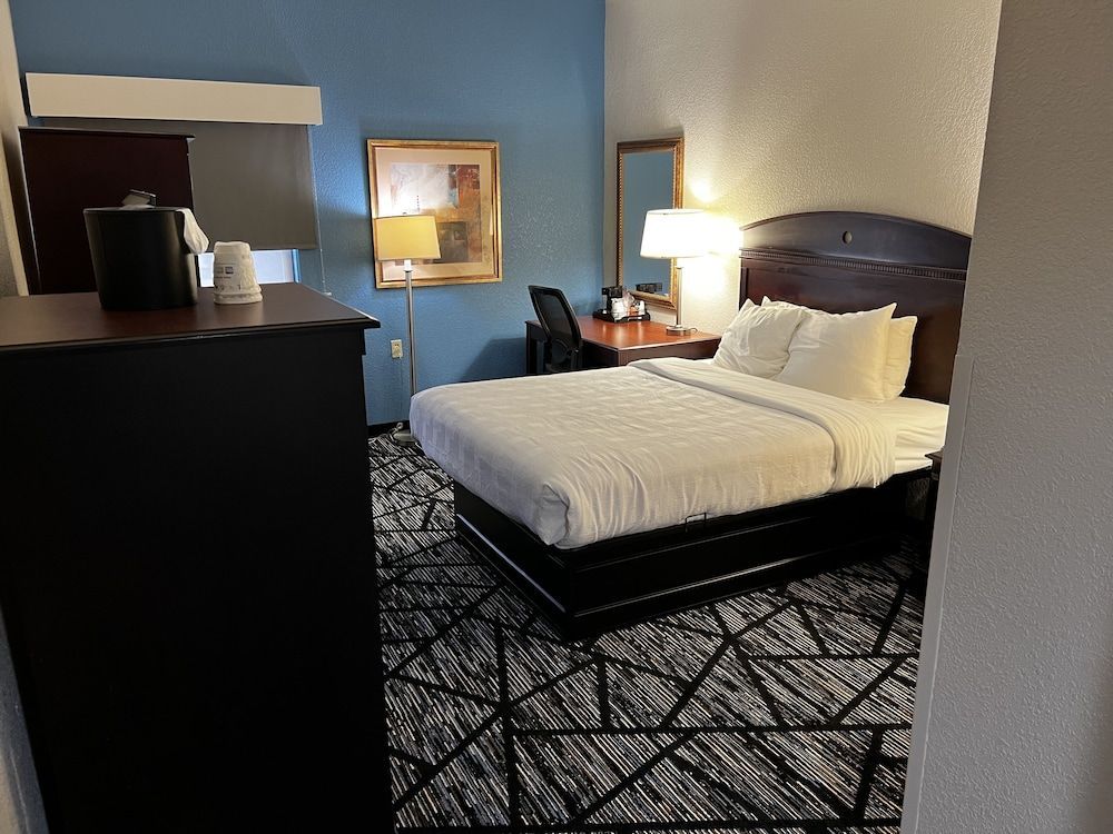 Baymont By Wyndham Monroe Ohio 2