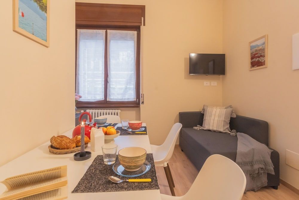 Simar Apartments nearby Como SG Train Station by Rent All Como 1