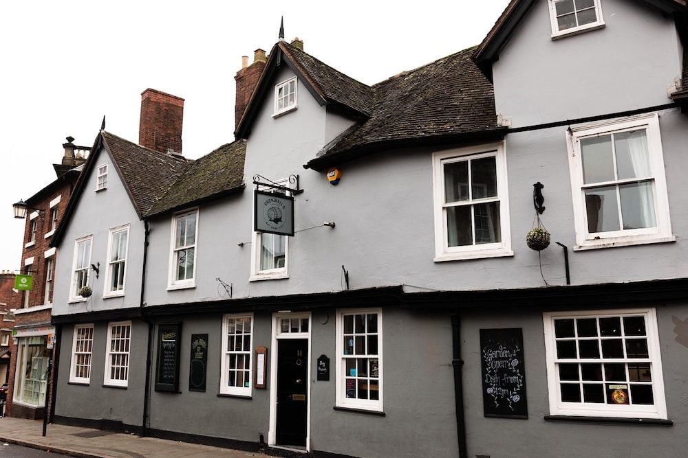 Cromwell's Tap House 1