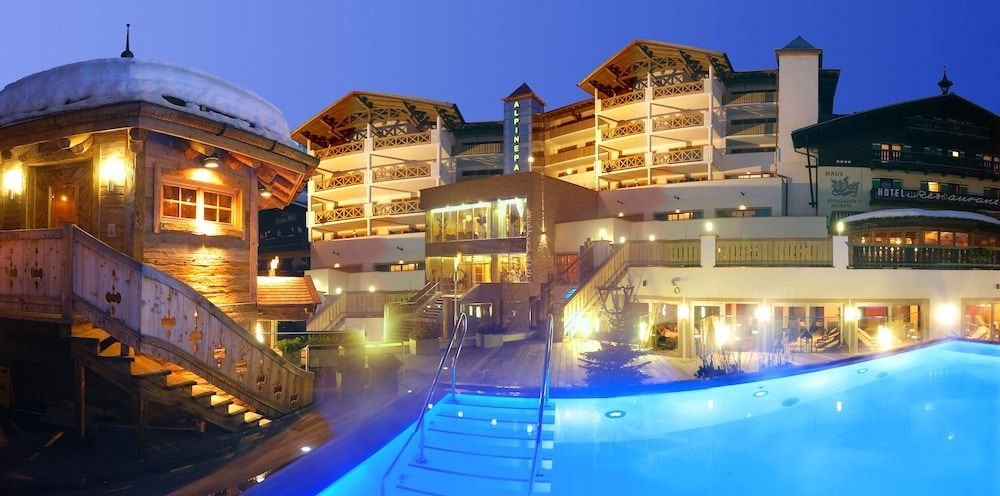 Hotel Alpine Palace 1