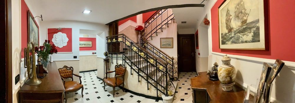 Hotel Actor 1