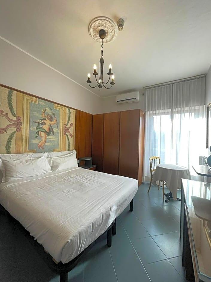 Hotel La Bussola 2