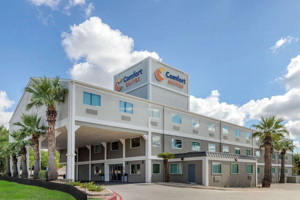 Comfort Suites San Antonio Airport North 1