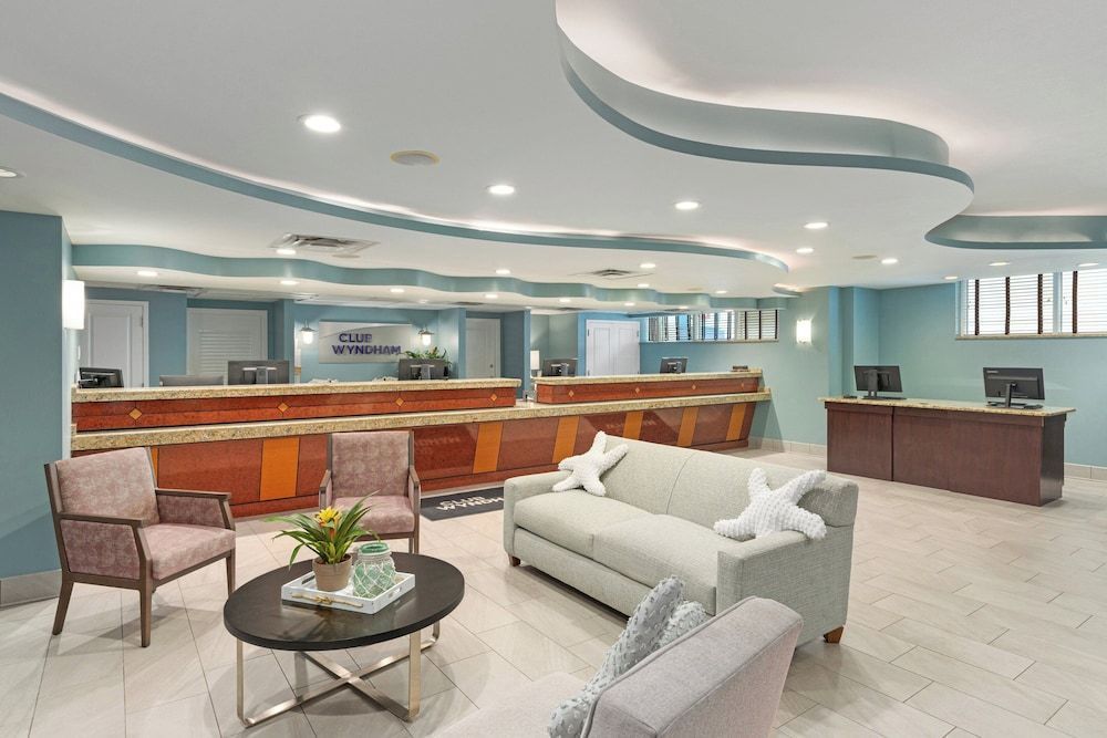 Club Wyndham Towers on the Grove 2