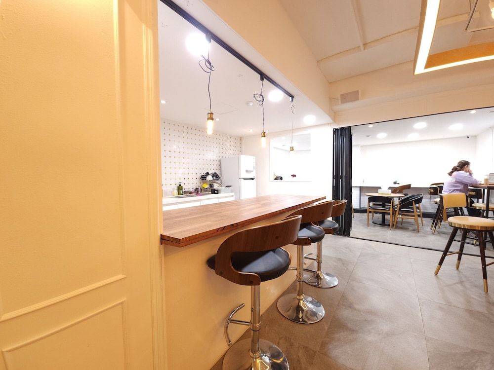 OYO Hostel Myeongdong 5 2
