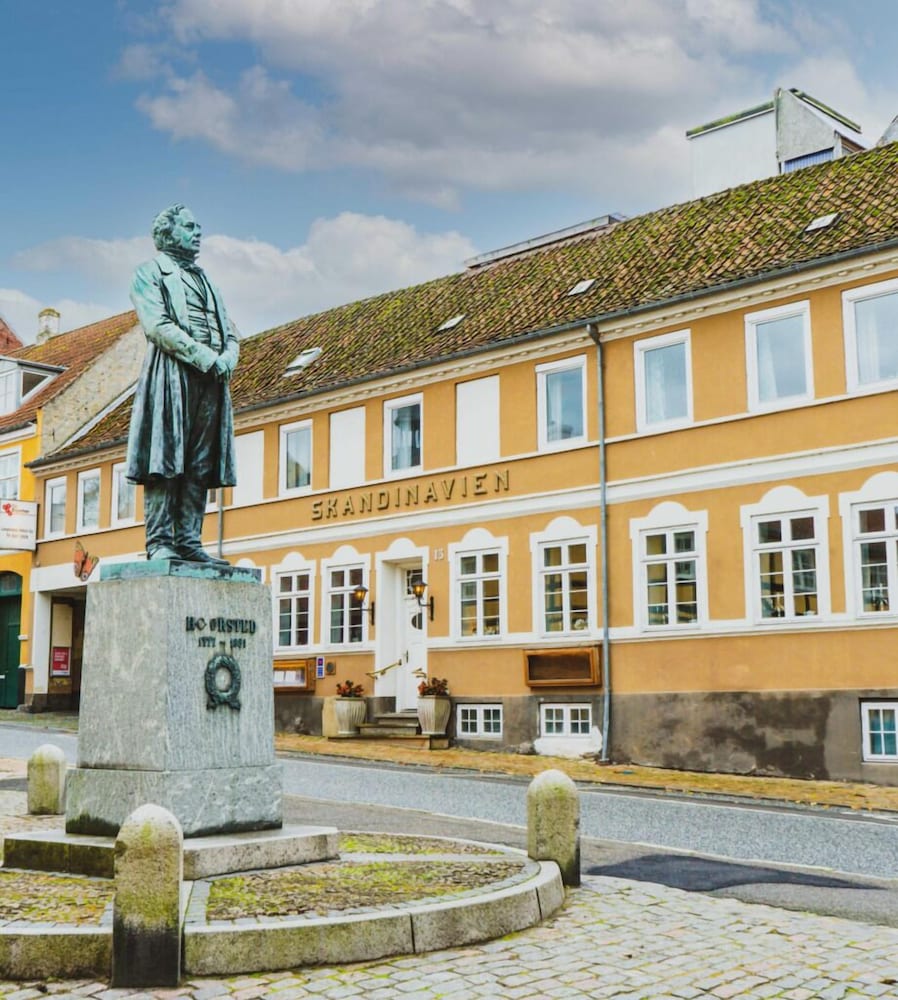Hotel Skandinavien 1