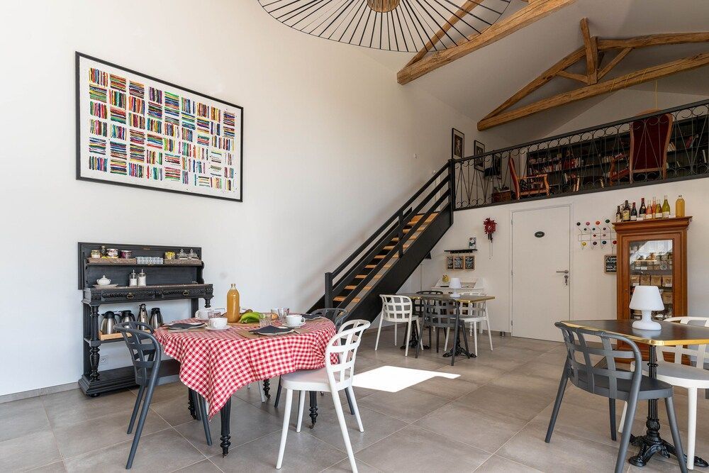AU LOGIS DE BELLEFOIS - Chambres d'hôtes 1