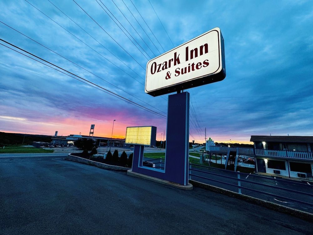 Ozark Inn and Suites 1