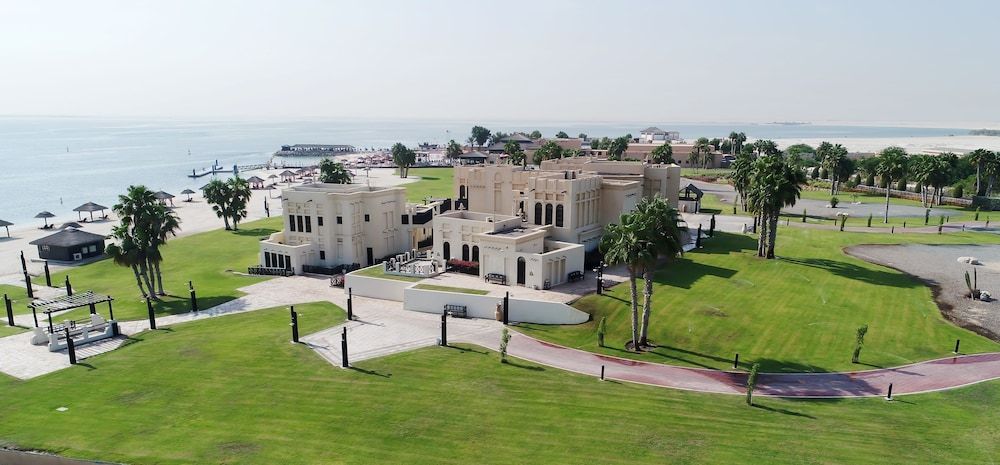 Al Maya Island & Resort 1