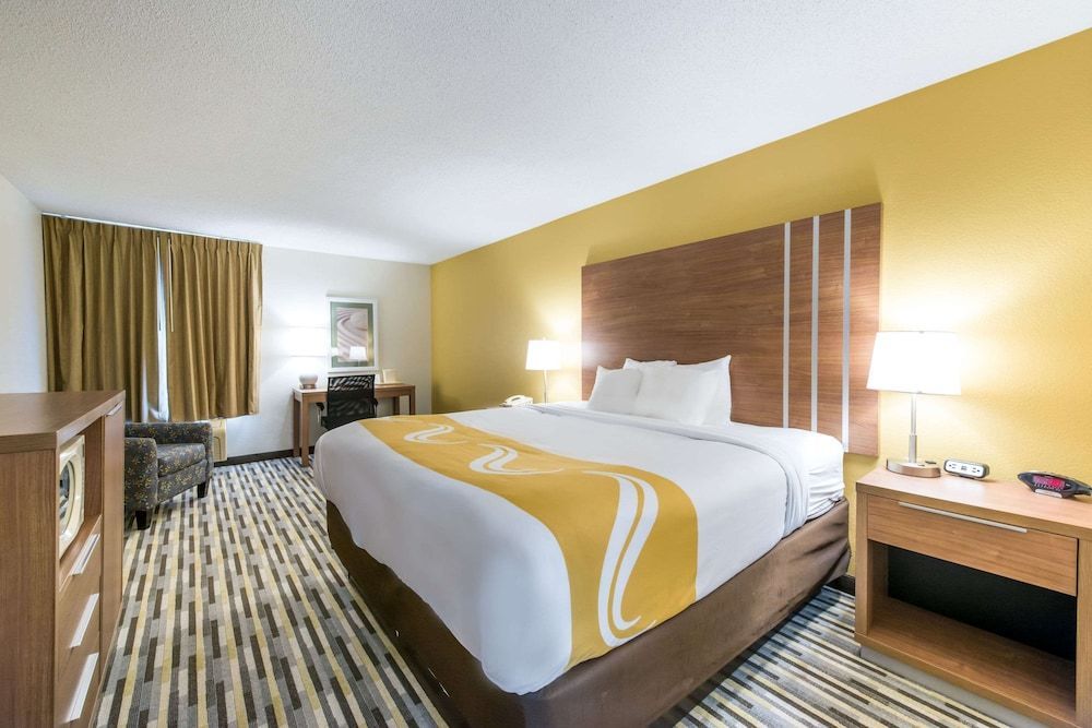 Quality Inn Michigan City South 1