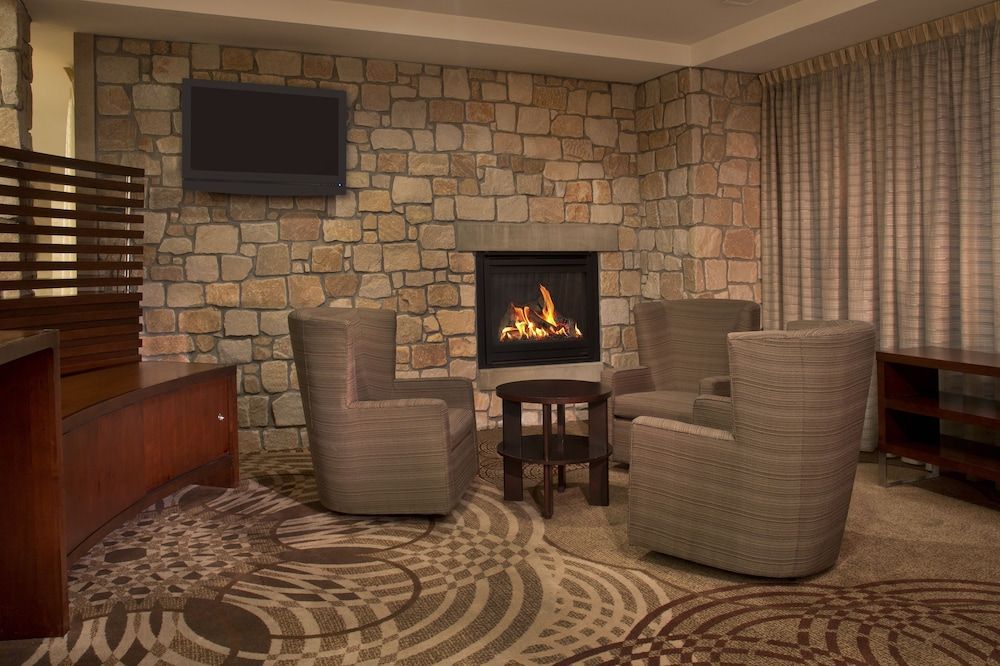 Sheraton Louisville Riverside by Marriott 2