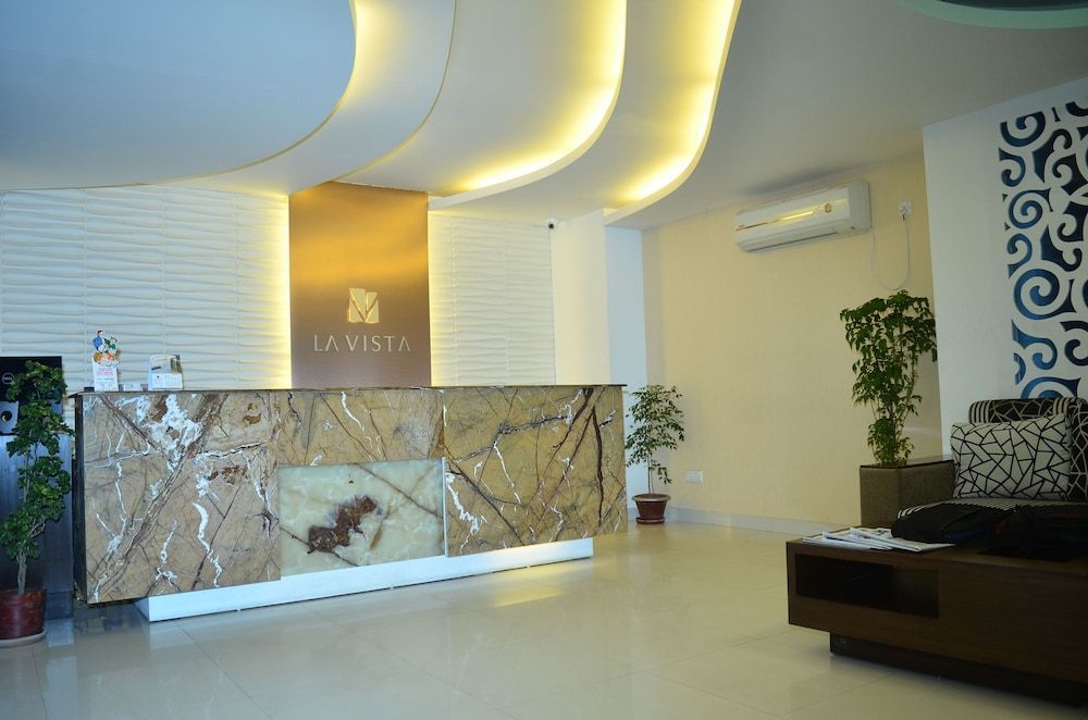 La Vista Hotel 2
