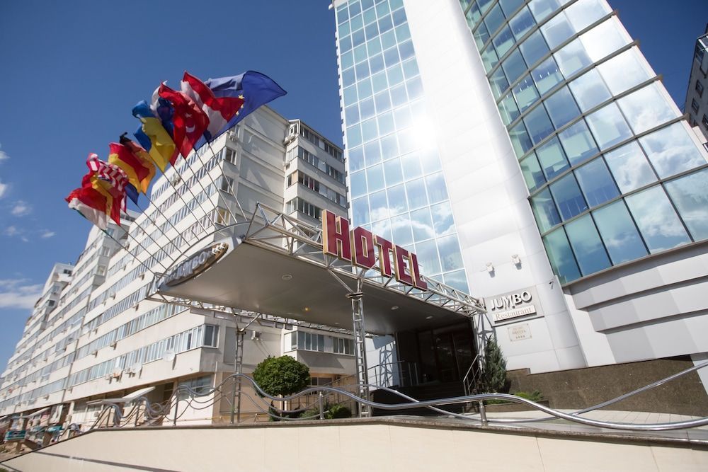 Jumbo Hotel 1