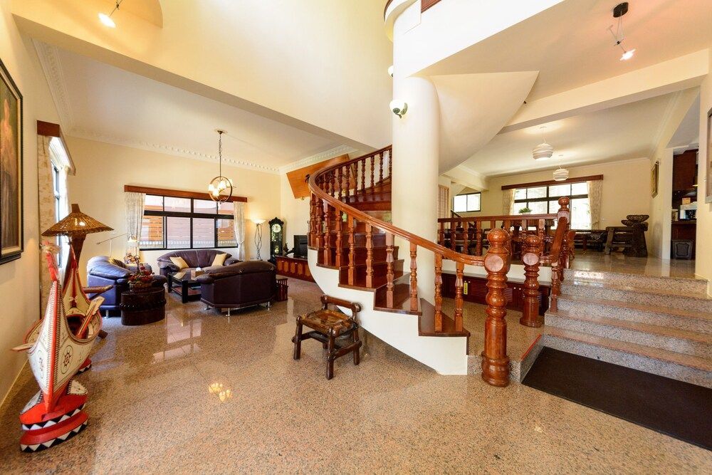 Warm House B&B 2