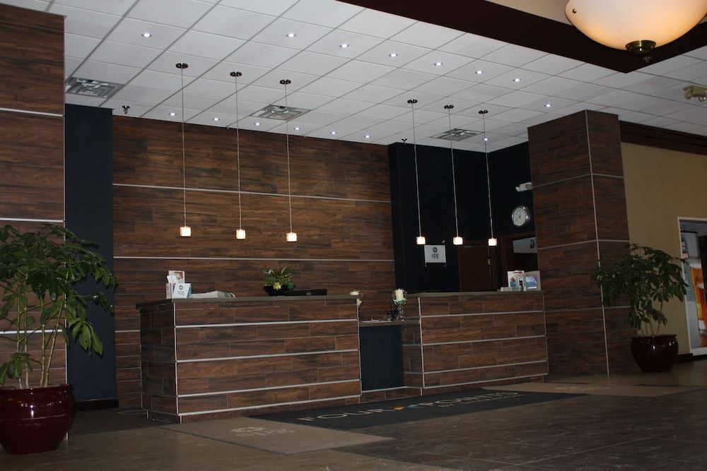 Four Points by Sheraton Chicago O'Hare 2