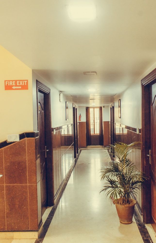 The Signature Inn Hotel 2