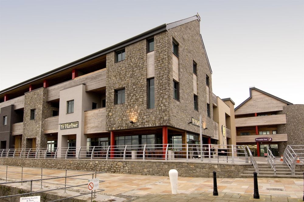Premier Inn Caernarfon 1