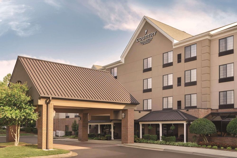 Country Inn & Suites by Radisson Raleigh-Durham Airport NC 1
