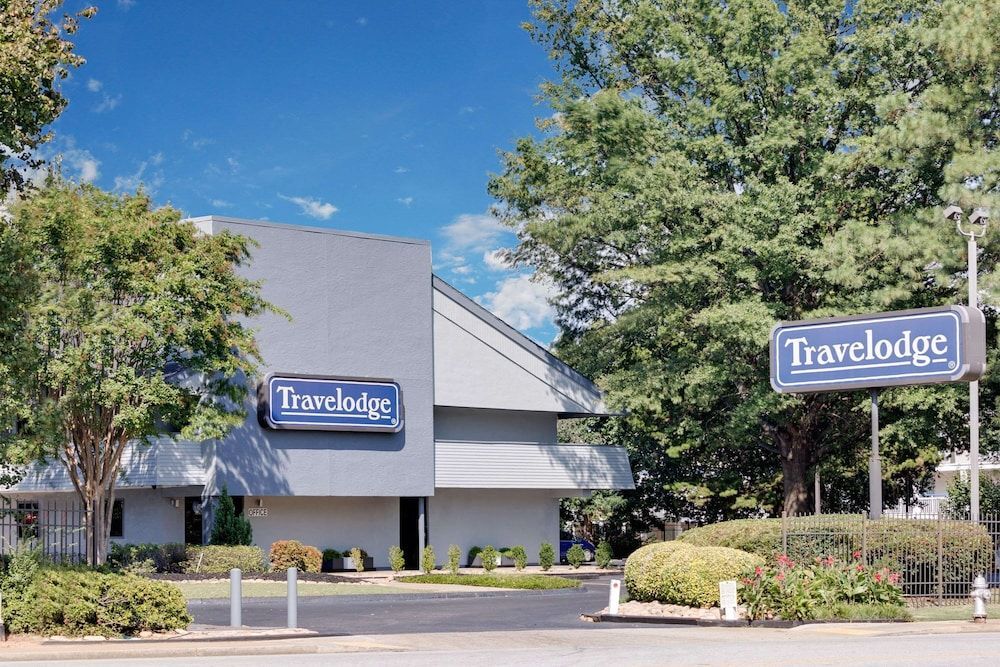 Travelodge by Wyndham College Park 1