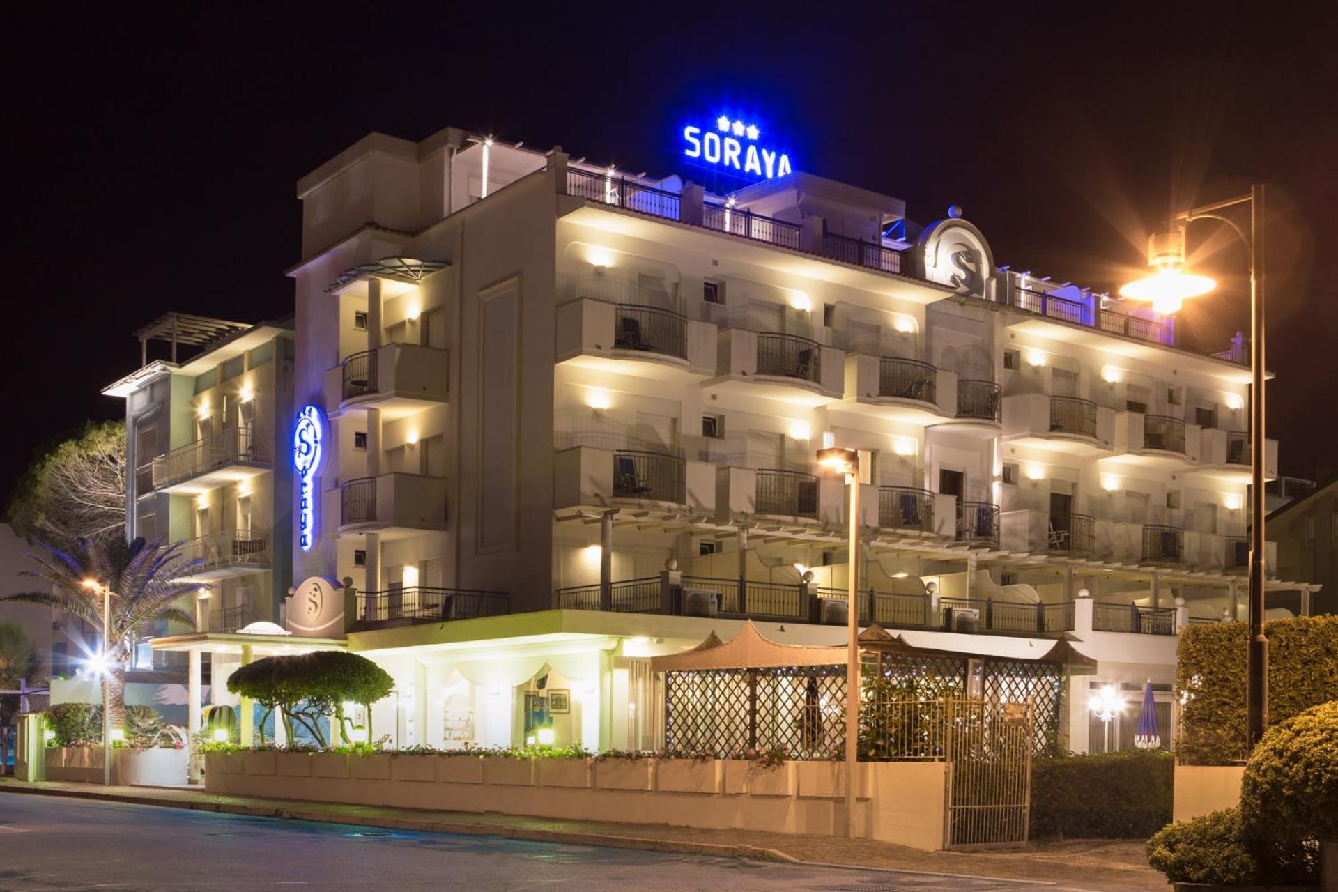 Hotel Soraya - Spiaggia Sawasdee with Beach, Restaurant & Parking 2