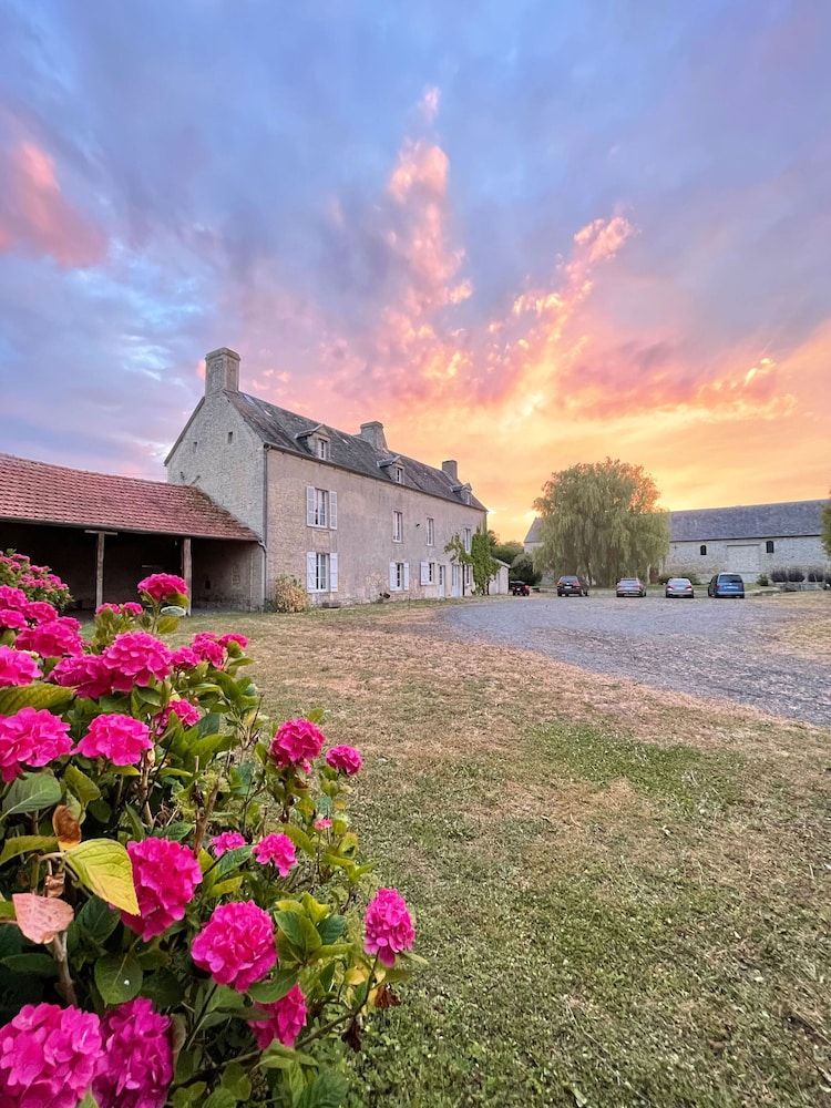 Ferme fortifiée d Enguenard 1