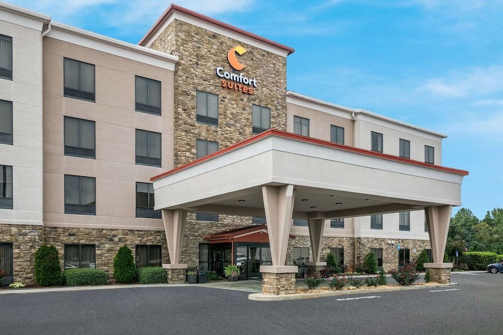 Comfort Suites Commerce 1